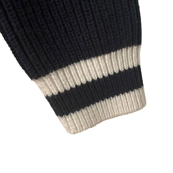 Jones New York Signature V-neck black & white pullover estimated L - Picture 6 of 12